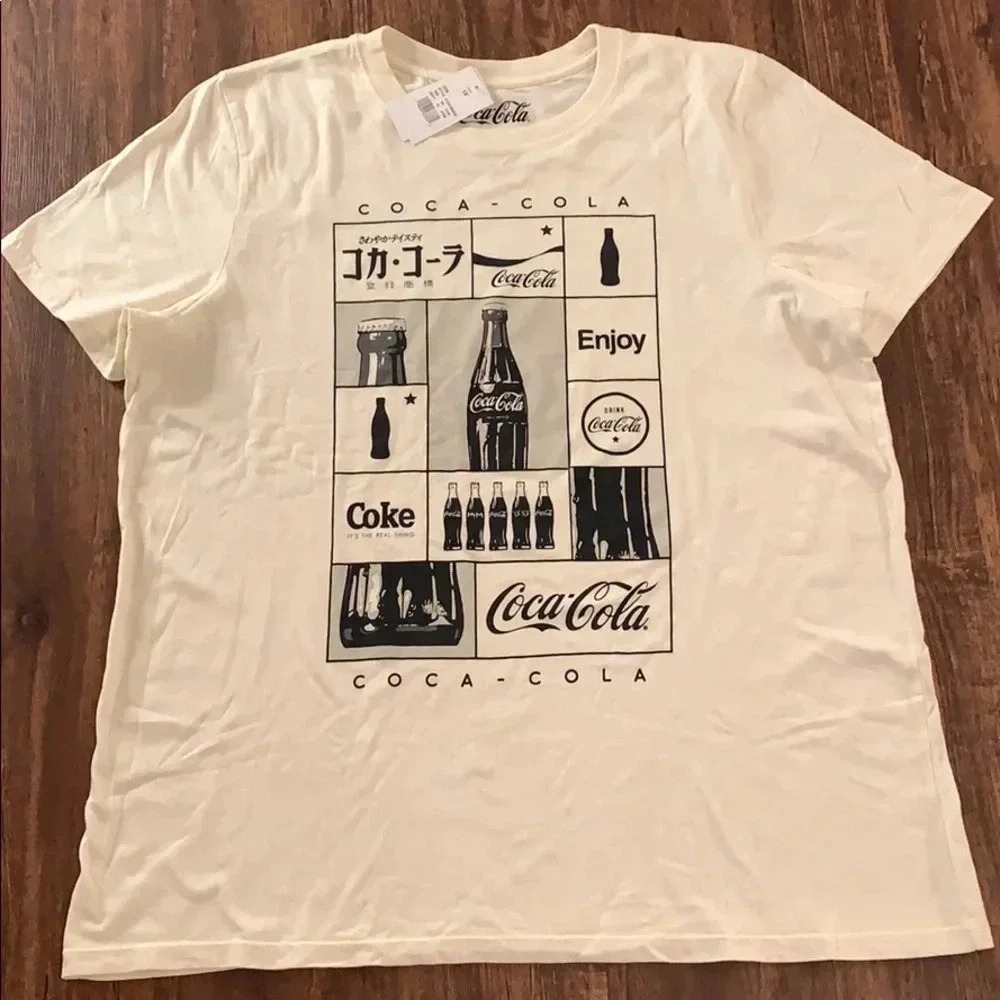 Coca Cola T Shirt Vintage Bottle Graphics Short Sleeve NWT